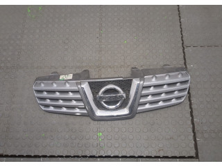 Решетка радиатора  Nissan Qashqai 2006-2013          