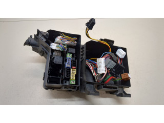 Блок предохранителей  Nissan Qashqai 2006-2013      24383JD00A, 319136024   