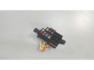 Блок предохранителей  Renault Clio 1998-2008      7703297597    1.2