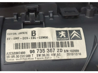 Дисплей бортового компьютера  Peugeot 5008 2009-2016 96735367zd        