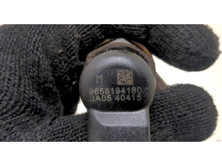 Форсунка топливная  Citroen C4 Picasso 2006-2013    9658194180     