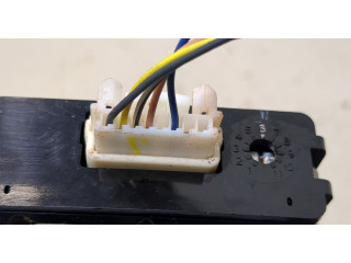 Блок комфорта  Pontiac Vibe 2 2008-2010      8902001020  