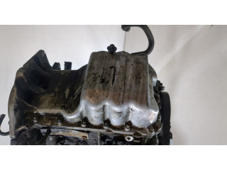Клапанная крышка двигателя ДВС  Opel Corsa D 2006-2011 1.2  55351461   