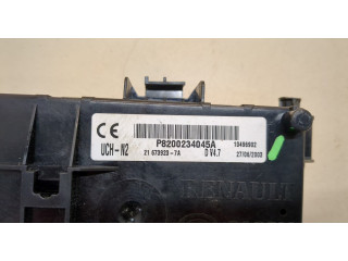 Блок комфорта  Renault Clio 1998-2008      8200234045  