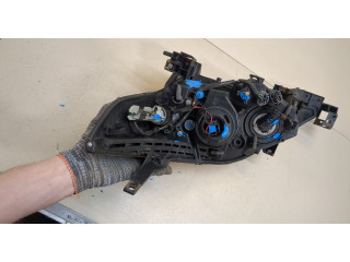 Фара передняя  Mazda 5 (CR) 2005-2010 правая 
