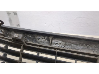 Решетка радиатора  Lexus LS400 UCF10 1989-1994          5310050060