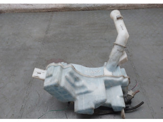 Бачок омывателя  Mazda 5 (CR) 2005-2010    