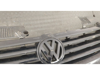 Бампер  Volkswagen Sharan 2000-2010 передний   7M3807221B