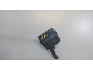 Блок предохранителей  Hyundai Tucson 1 2004-2009      9490E000   1  2