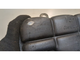 Бачок расширительный  Mercedes C W202 1993-2000      2.4