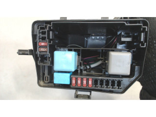 Блок предохранителей  Toyota Verso-S      8266252660   1.3