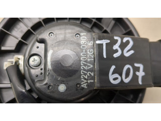 Моторчик печки  Suzuki Swift 2003-2011 AV2727000301     AV2727000301   