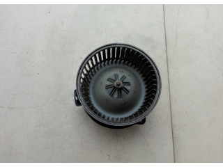 Моторчик печки  Mitsubishi Carisma MF0160700260, 0130111191    MF0160700260, 0130111191   