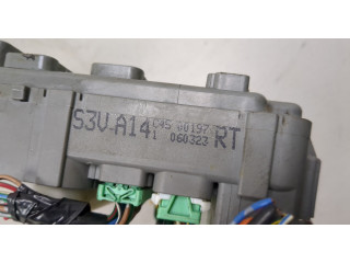 Блок предохранителей  Acura MDX 2001-2006         