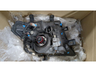 Фара передняя  Nissan Navara 2005-2015 левая 