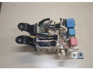 Блок предохранителей  Pontiac Vibe 2 2008-2010           1.8