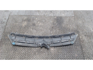 Решетка радиатора  Citroen C8 2002-2008           1484199477