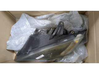 Фара передняя  Ford Focus 2 2005-2008 левая 