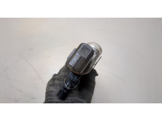 Форсунка топливная  Mazda 5 (CR) 2005-2010         