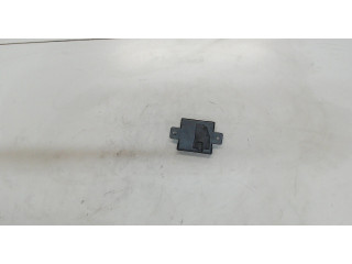 Блок комфорта  Renault Megane 3 2009-2016      8200261824    