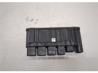 Блок комфорта  BMW 3 G20, G21 2018-2025      8638551  