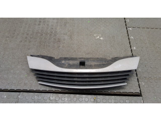 Решетка радиатора  Renault Laguna 2 2001-2007          