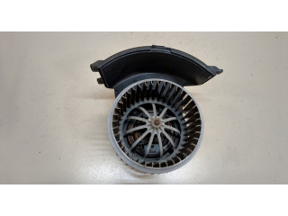Моторчик печки  Volkswagen Transporter 5 2003-2009 7H2819021B    7H2819021B   