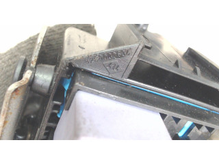 Блок реле  Renault Clio 2005-2009      8200003634    1.4