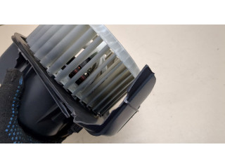 Моторчик печки  Audi Q7 2005-2015 4L1820021    4L1820021   