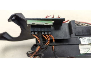 Блок предохранителей  Mercedes GL X164 2006-2012      A1645403072, A1645451940   