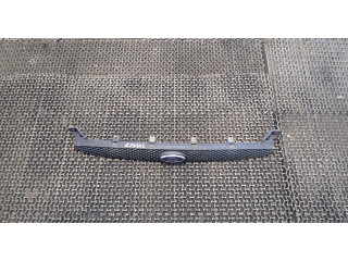 Решетка радиатора  Ford Escort 1995-2001          1.6 95ab3200