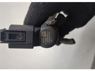 Форсунка топливная  Renault Scenic 2009-2012    8200704191     