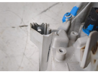 Фара передняя  Toyota Camry V40 2006-2011 левая 