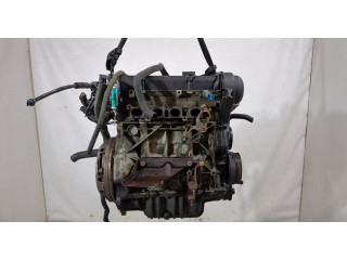 Клапанная крышка двигателя ДВС  Volvo C30 2006-2010 1.6     