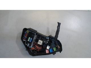 Блок предохранителей  Volkswagen Touareg 2007-2010      7L0937559    3.6
