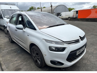 Бампер  Citroen C4 Picasso 2013-2016 передний     