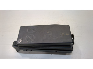 Блок предохранителей  Opel Antara      95471068, 1068U0163   