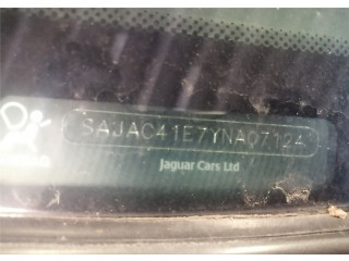 Блок предохранителей  Jaguar XK 1996-2004          4.0