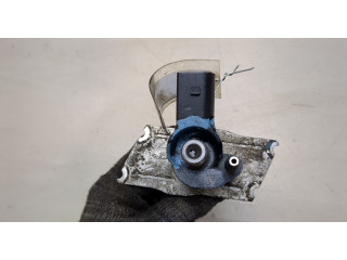 Форсунка топливная  Volkswagen Passat 6 2005-2010    0445116030     