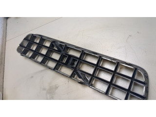 Решетка радиатора  Volvo C70 2006-2009          8620343