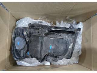 Фара передняя  Land Rover Freelander 2 2007-2014 правая 