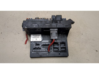 Блок предохранителей  Mercedes E W211 2002-2009      2115453101     3.2
