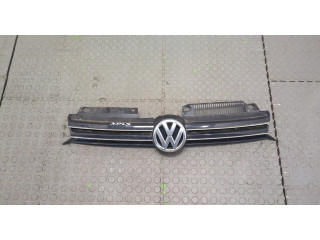 Решетка радиатора  Volkswagen Golf 6 2009-2012           1.6 