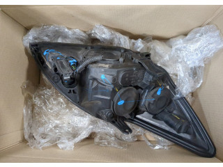 Фара передняя  Ford Focus 2 2008-2011 левая 