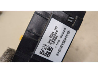 Блок предохранителей  Chevrolet Tahoe 2014-2021      23418064   