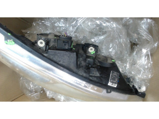 Фара передняя  Ford B-Max правая 