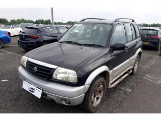 Фара передняя  Suzuki Grand Vitara 1997-2005 правая 