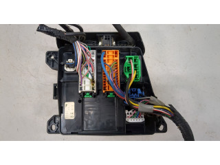 Блок предохранителей  Mazda 323 (BJ) 1998-2003         