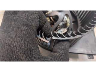 Моторчик печки  Volkswagen Golf 5 2003-2009 1j1819021a      1j1819021a   