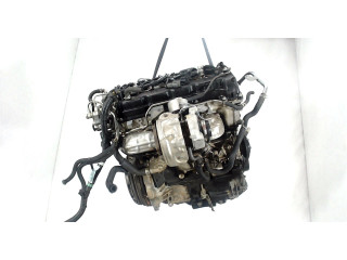 Клапанная крышка двигателя ДВС  Mitsubishi ASX 1.8     